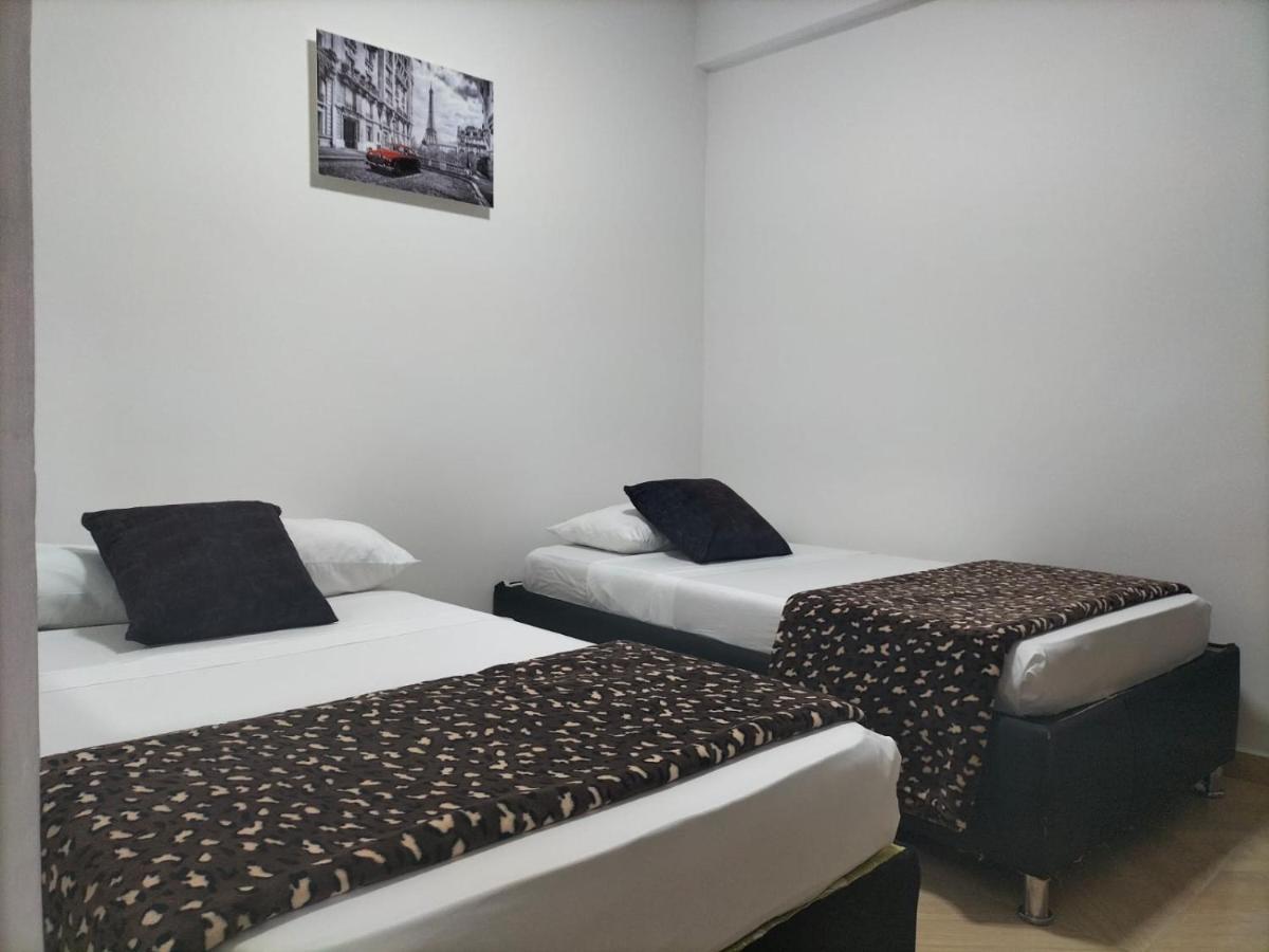 Apartamentos Family Santa Rosa de Cabal Buitenkant foto